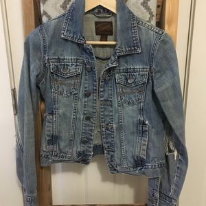 - Light wash denim jacket -